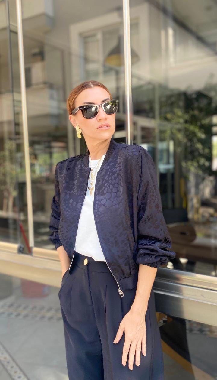 Astarlı Saten Ceket