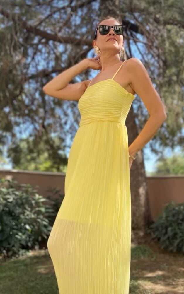 ASTARLI ATEŞ PİLE ELBİSE