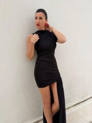 SİYAH DRAPELİ TASARIM ELBİSE