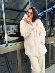 KREM KAPŞONLU KÜRK